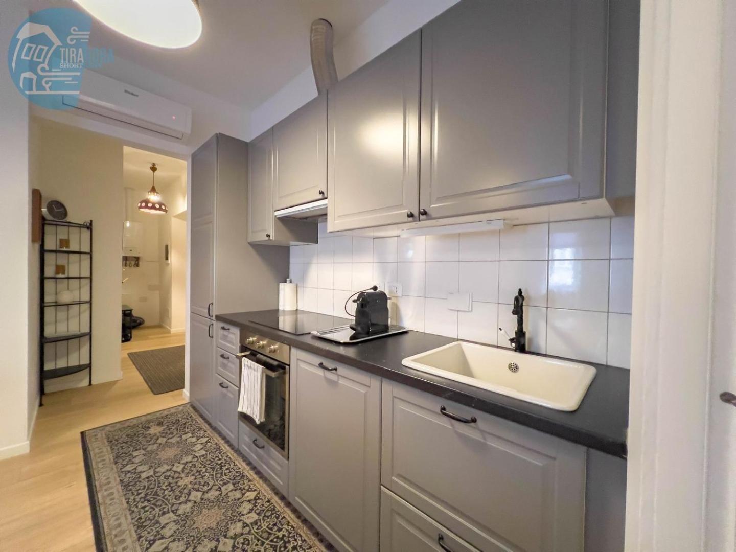 Апартаменты Imbriani 4S Tirabora Short Rent Триест Экстерьер фото